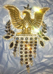 Brooch donated by Moans Jewelry